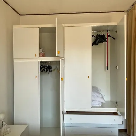 Laura Apartment